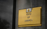 美法院裁定重启美国之音：随意关闭违宪