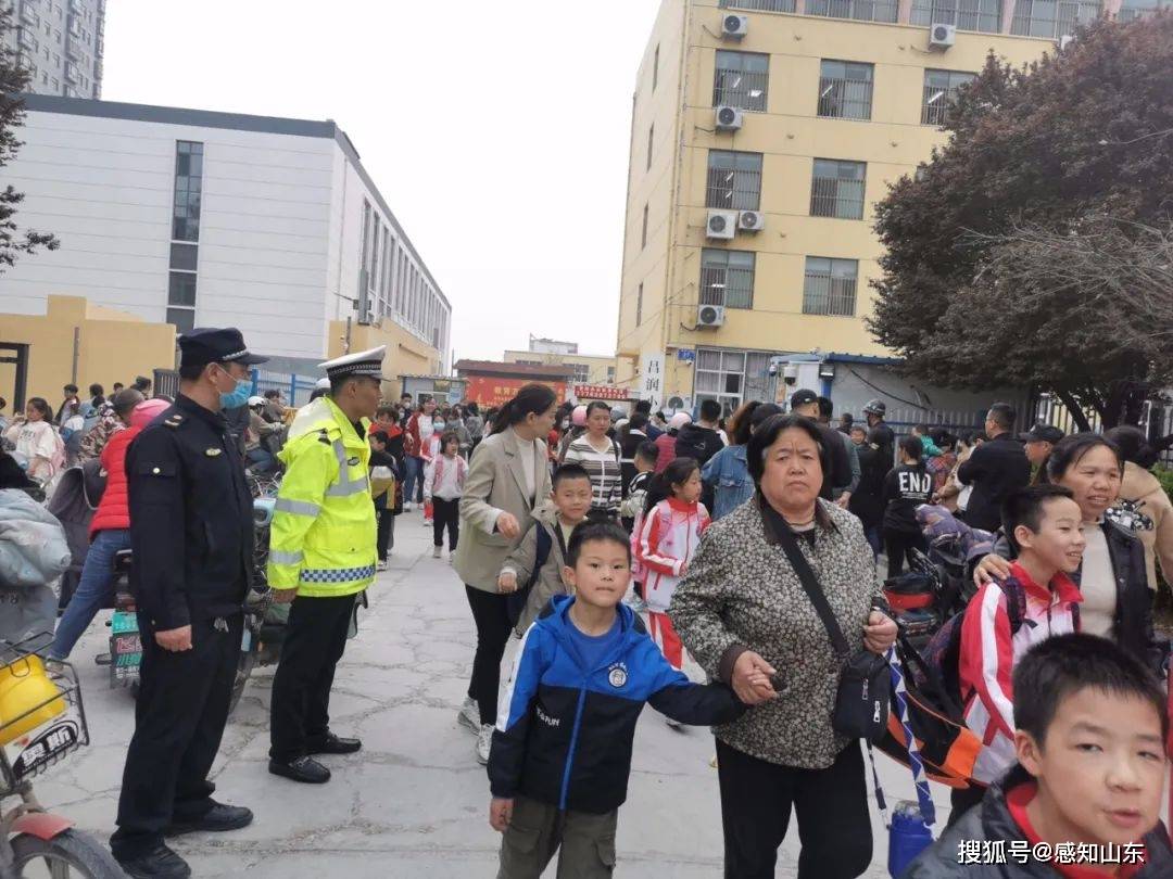 聊城：城警联动织密校园周边“防护网”