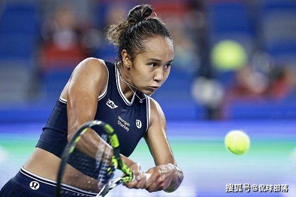 郑钦文=逆转女王：6-0送蛋+2-1翻盘，对手已确定，武网8强产生6席