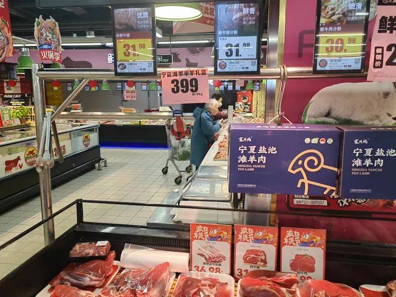 一头肉牛平均亏损1600元以上！牛肉价格跌至年内新低，今年有望反弹